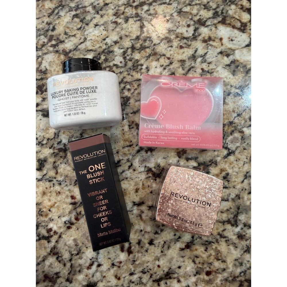 Beauty Bundle make up set lot blush baking powder highlighter skincare contour